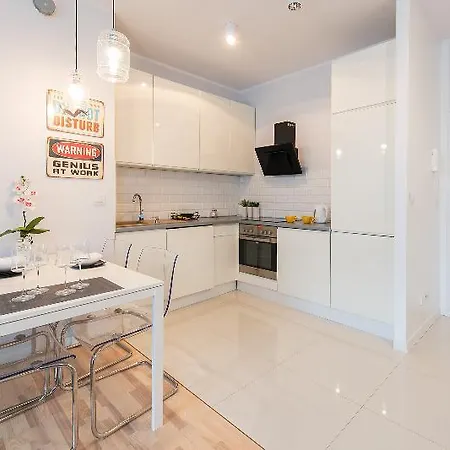 Apartment P&o Klobucka Warsaw