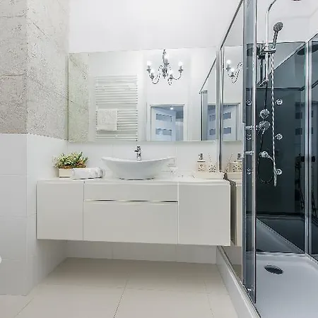 P&o Klobucka Apartment Warsaw